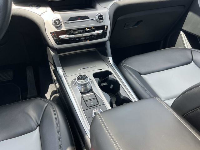 Certified 2023 Ford Explorer XLT w/ Equipment Group 202A AWD/4WD image 21