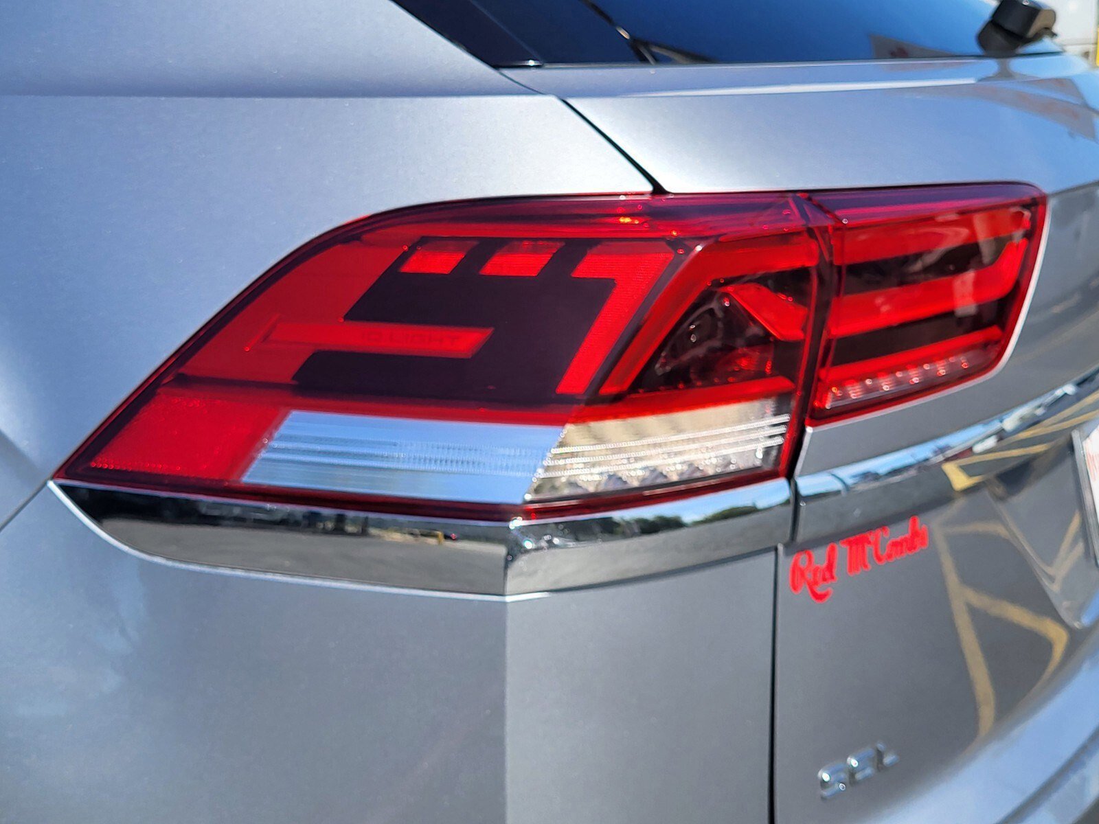 Used 2020 Volkswagen Atlas Cross Sport SEL image 10