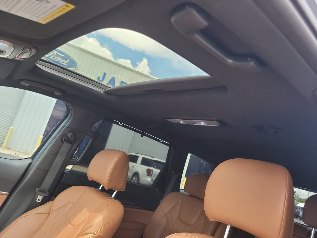 Used 2024 Kia Telluride EX X-Line AWD/4WD image 19