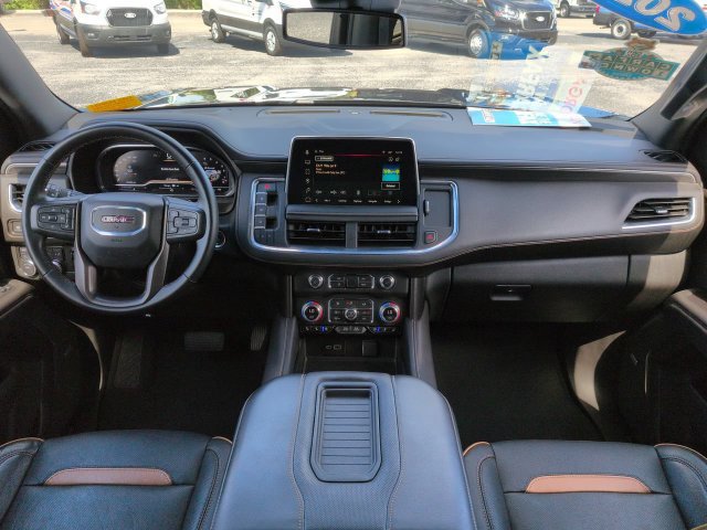 Used 2024 GMC Yukon AT4 w/ Max Trailering Package AWD/4WD image 17