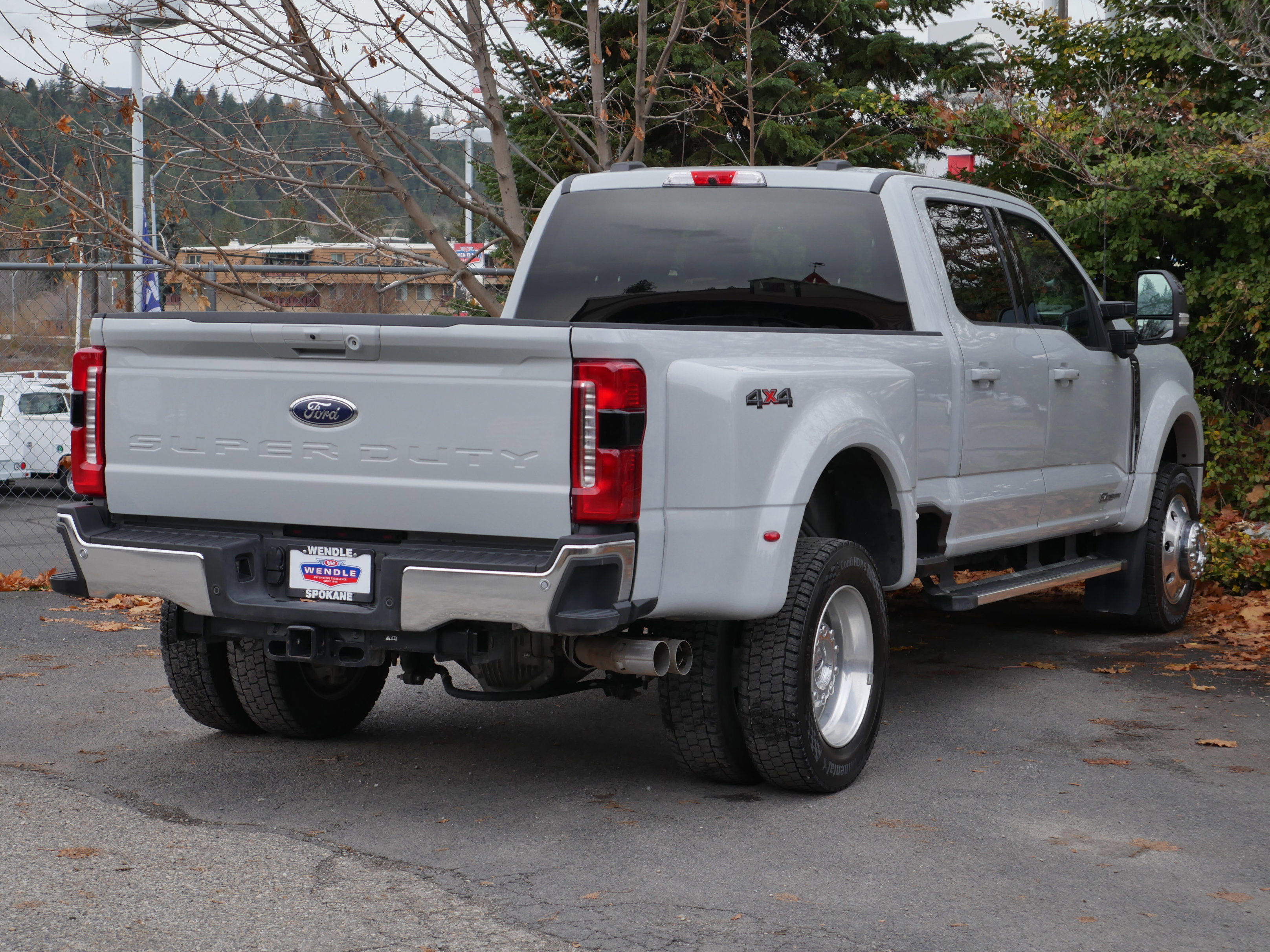 Certified 2025 Ford F450 Lariat image 3