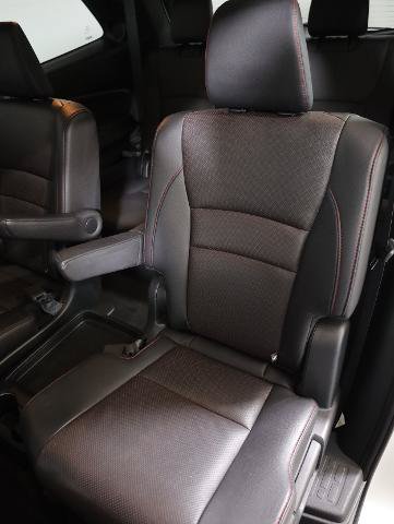 Used 2021 Honda Pilot Black Edition image 13