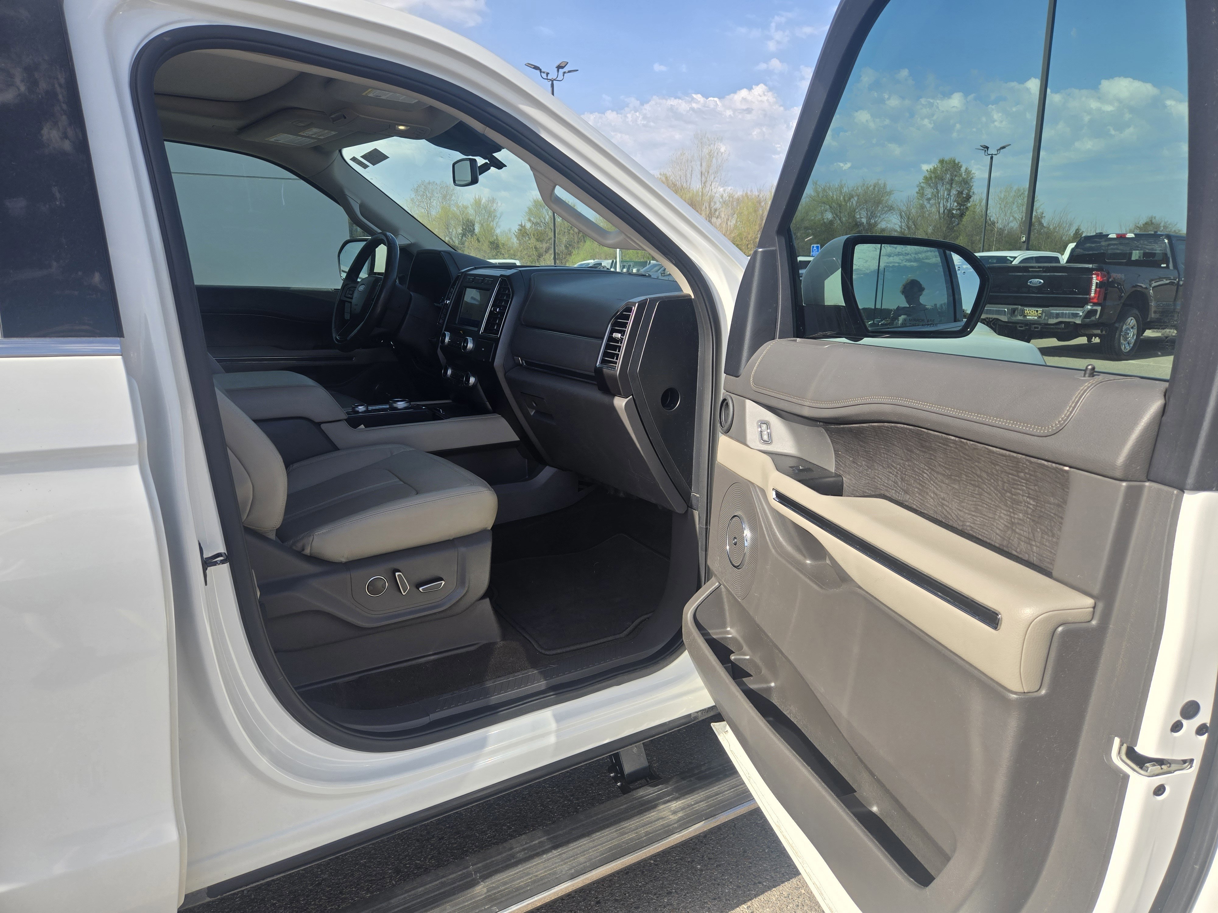 Certified 2021 Ford Expedition Max Limited AWD/4WD image 19