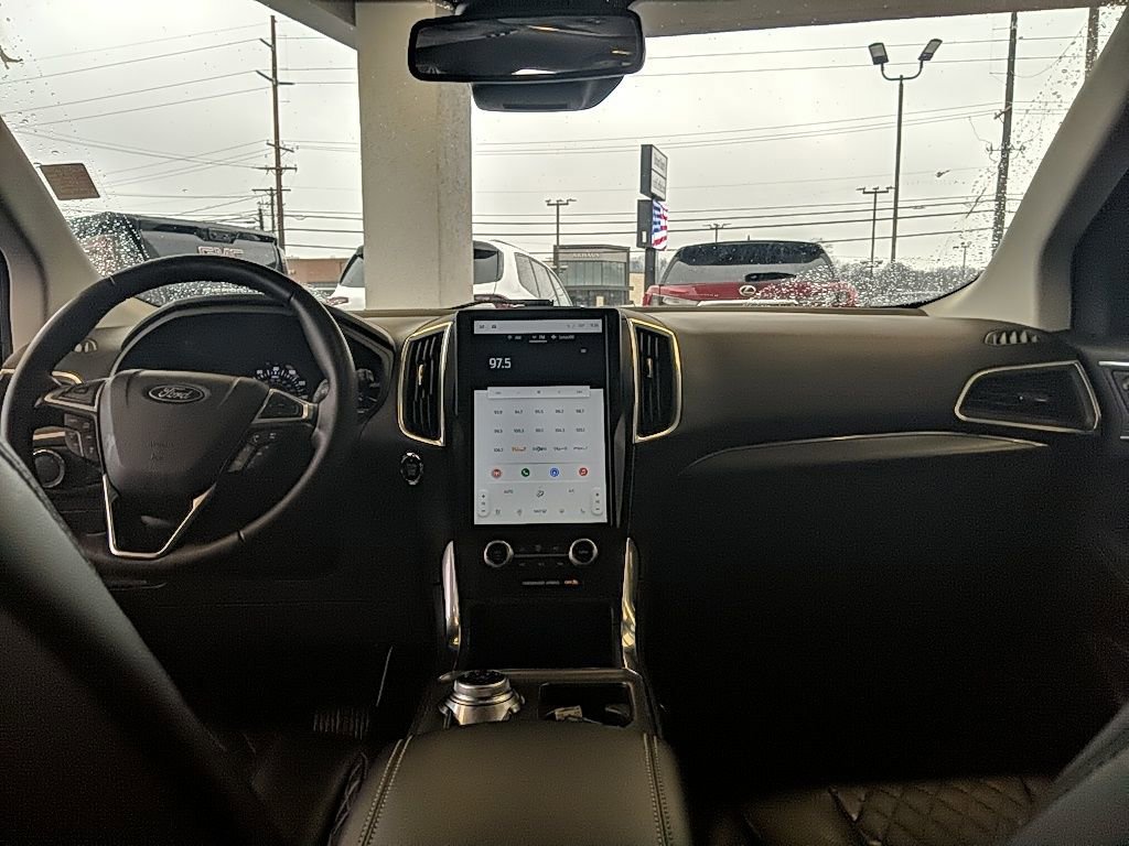 Certified 2024 Ford Edge Titanium w/ Equipment Group 301A image 15