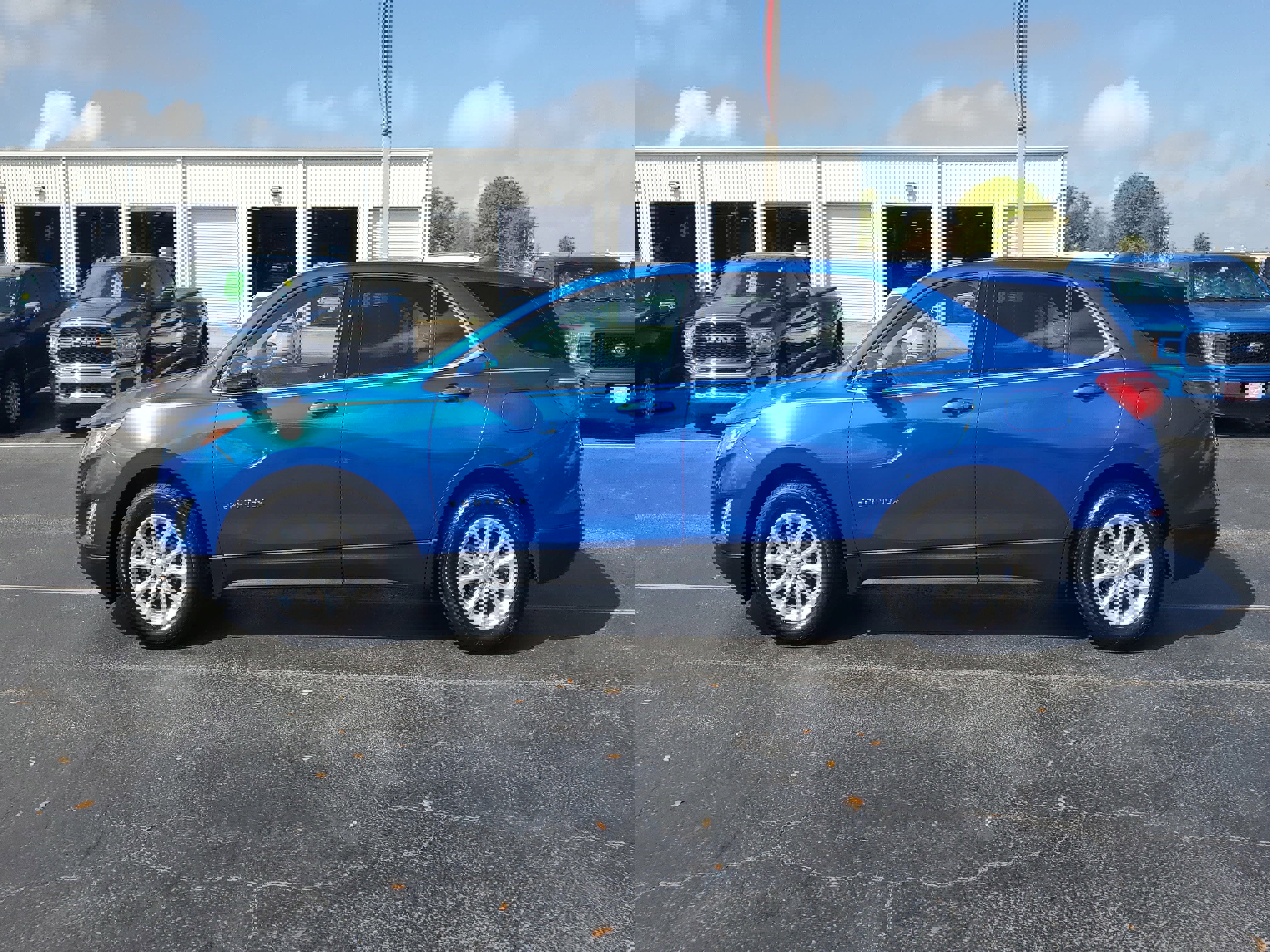 Used 2019 Chevrolet Equinox LT image 4