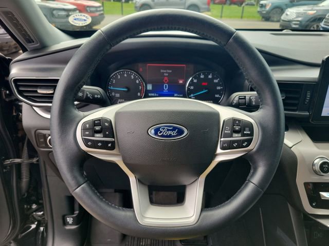 Certified 2023 Ford Explorer XLT w/ Equipment Group 202A AWD/4WD image 16