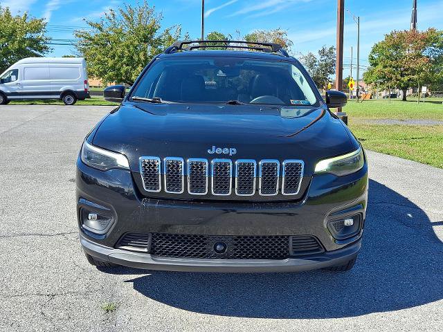 Used 2022 Jeep Cherokee Latitude Lux w/ Sun & Sound Group AWD/4WD image 2