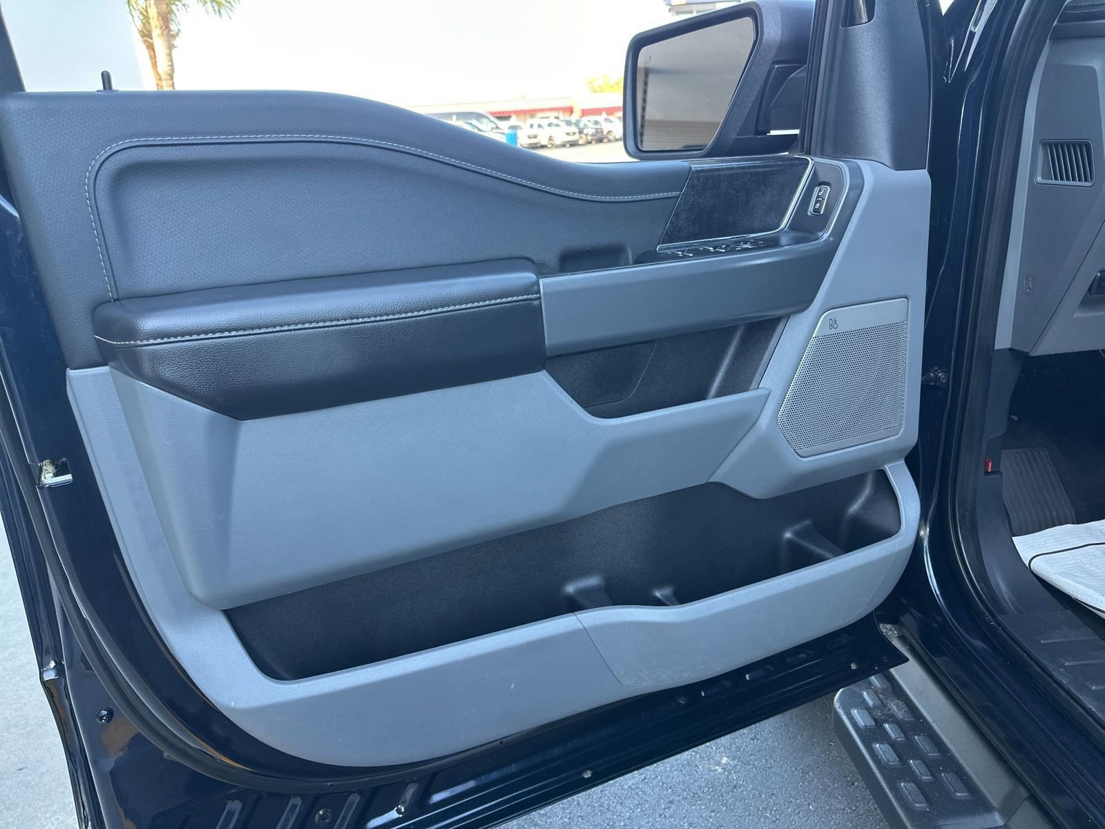 Certified 2025 Ford F150 Lightning Flash AWD/4WD image 16