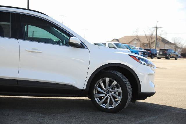 Certified 2022 Ford Escape Titanium w/ Titanium Elite Package image 11
