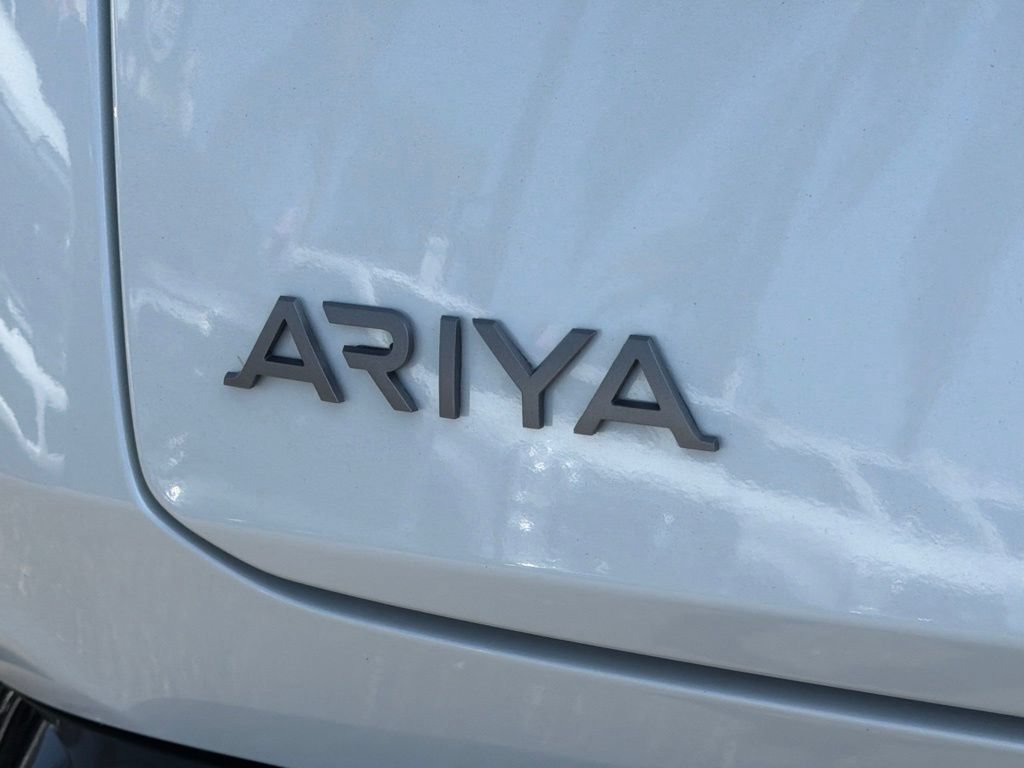 Used 2024 Nissan Ariya FWD image 15