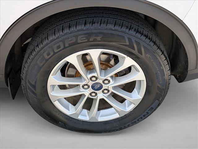 Certified 2020 Ford Escape SE FWD image 24