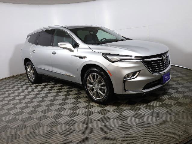 Used 2022 Buick Enclave Premium w/ Experience Buick Package image 5