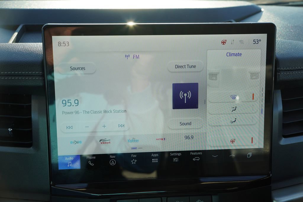 Certified 2024 Ford Expedition XLT image 30