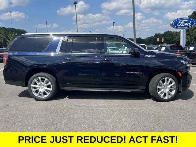 Used 2023 Chevrolet Suburban High Country AWD/4WD image 2