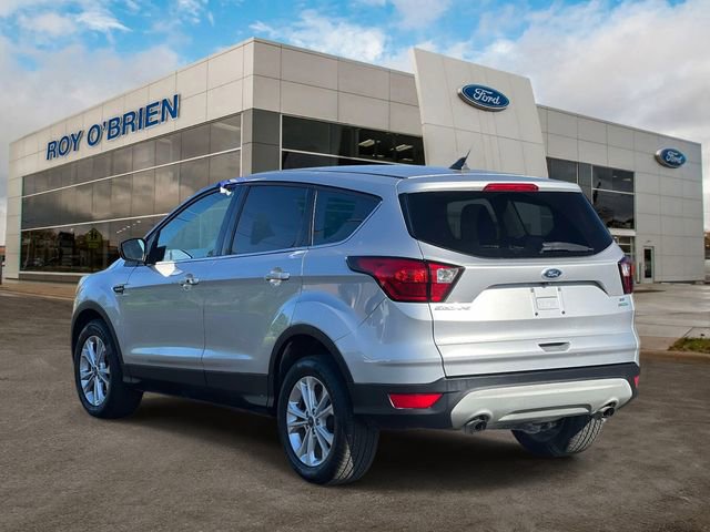 Certified 2019 Ford Escape SE FWD image 3