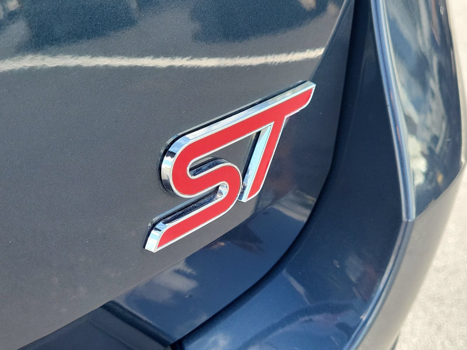 Certified 2022 Ford Explorer ST w/ ST Street Pack RWD image 6