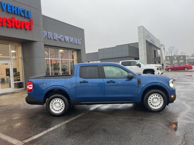 Certified 2024 Ford Maverick XL image 3