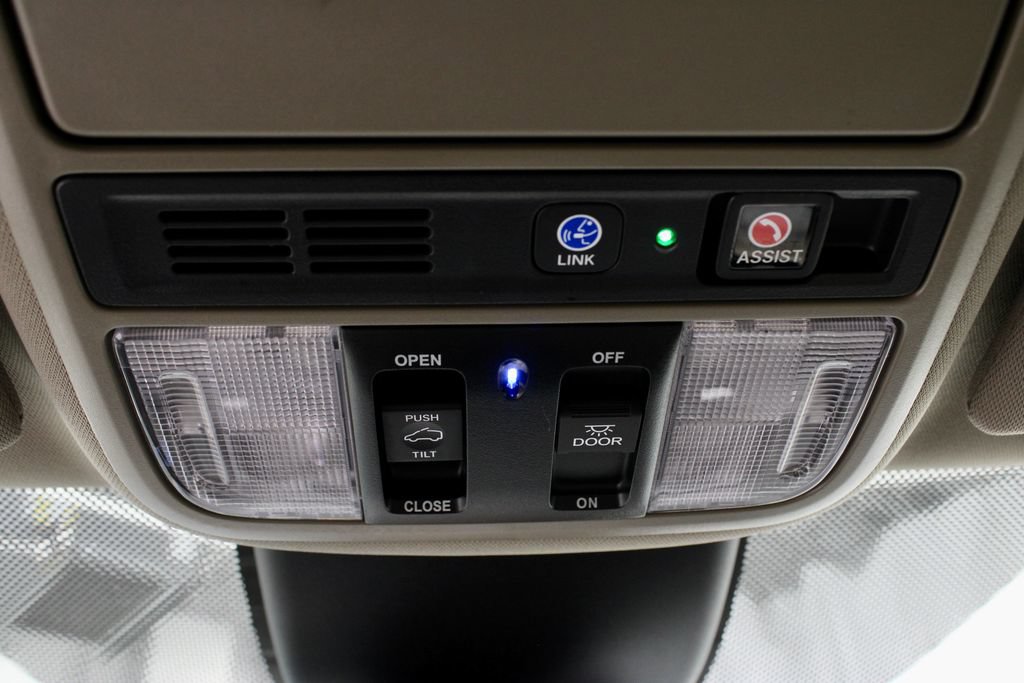 Used 2024 Honda Odyssey Elite image 36