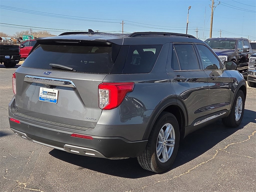 Certified 2023 Ford Explorer XLT w/ Equipment Group 202A image 5