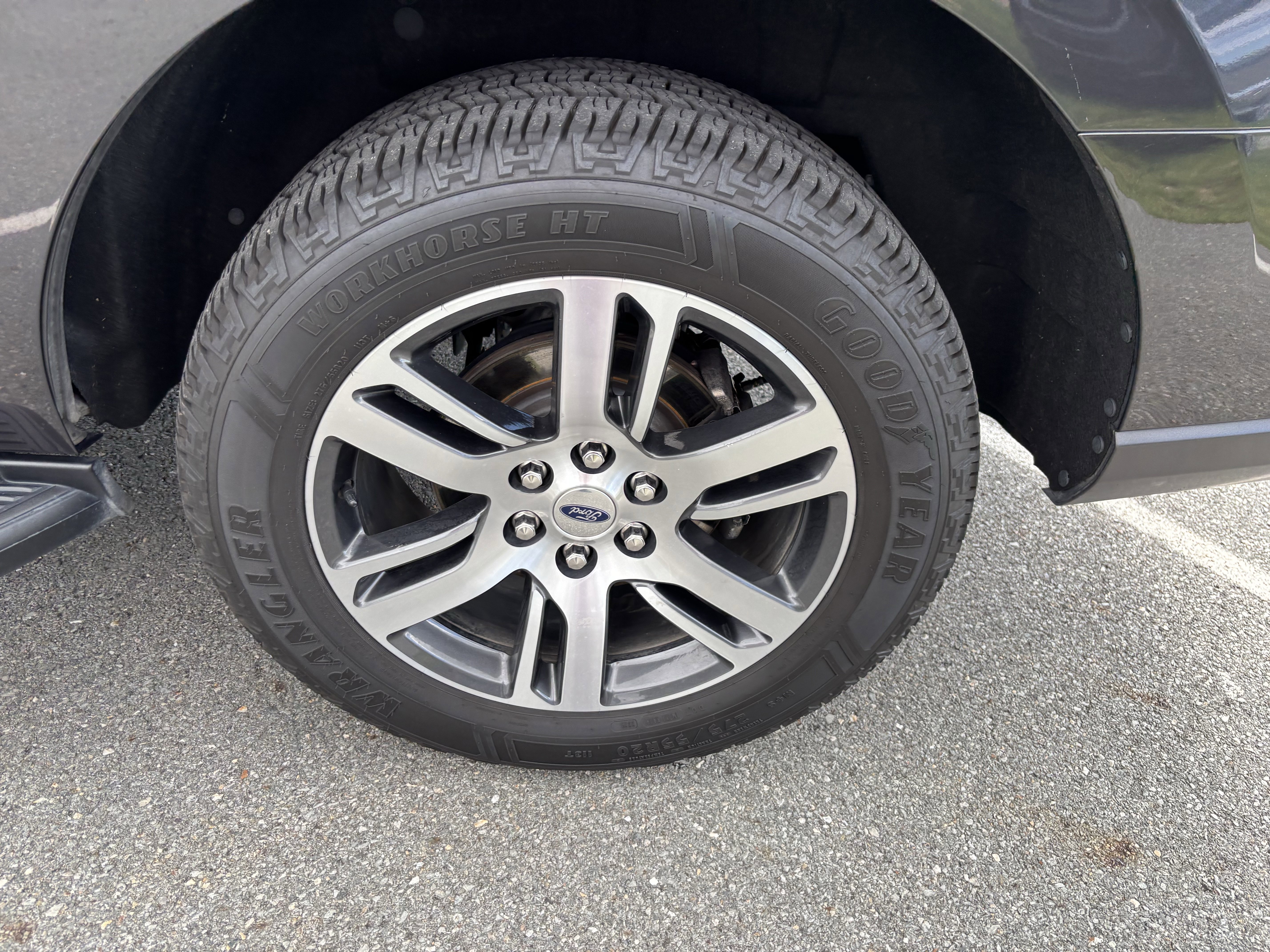 Certified 2024 Ford Expedition Limited AWD/4WD image 46