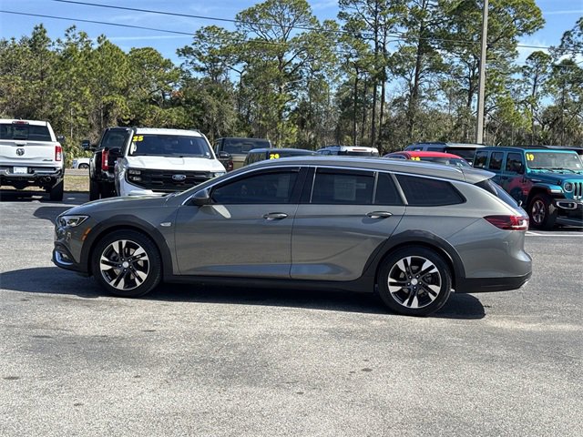 Used 2018 Buick Regal Essence w/ Driver Confidence Package #1 image 11