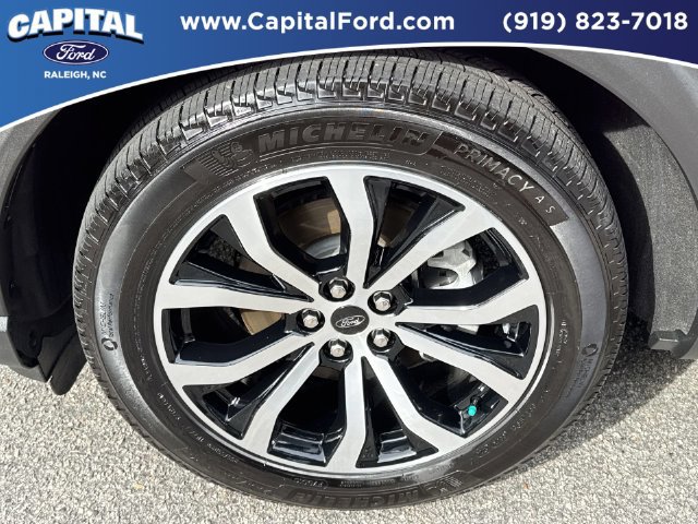Certified 2025 Ford Explorer ST-Line w/ Premium Package RWD image 13