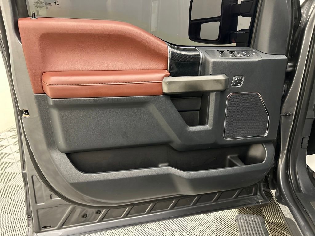 Certified 2022 Ford F250 Platinum image 37