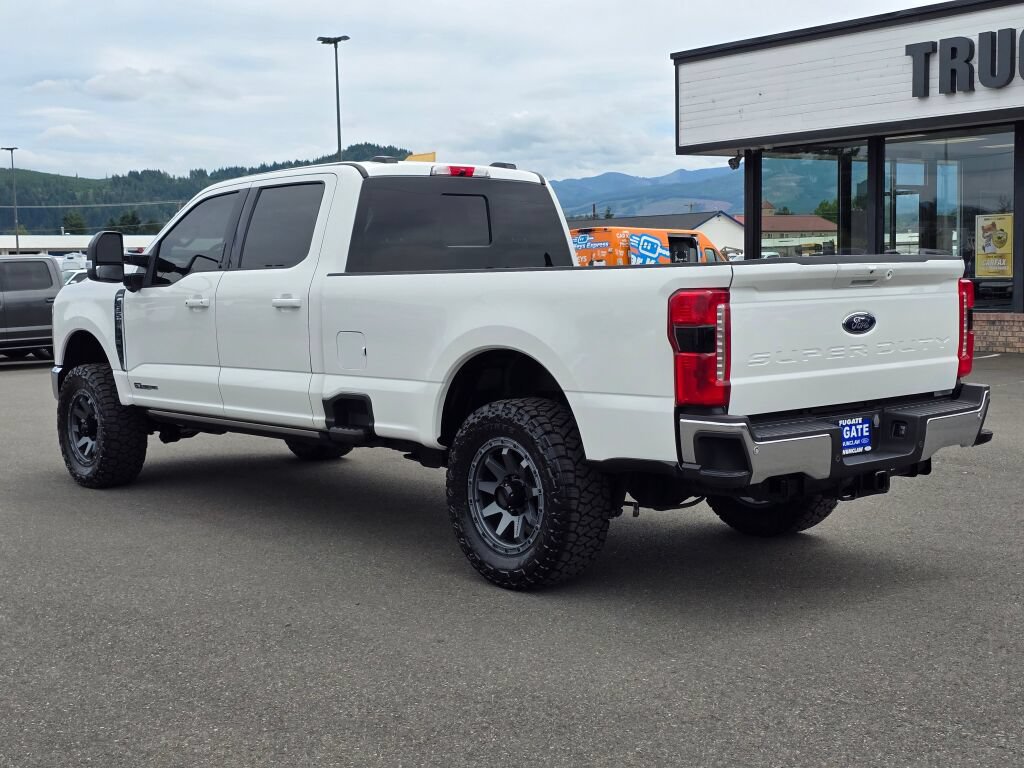 Certified 2024 Ford F350 Lariat w/ Lariat Ultimate Package AWD/4WD image 8