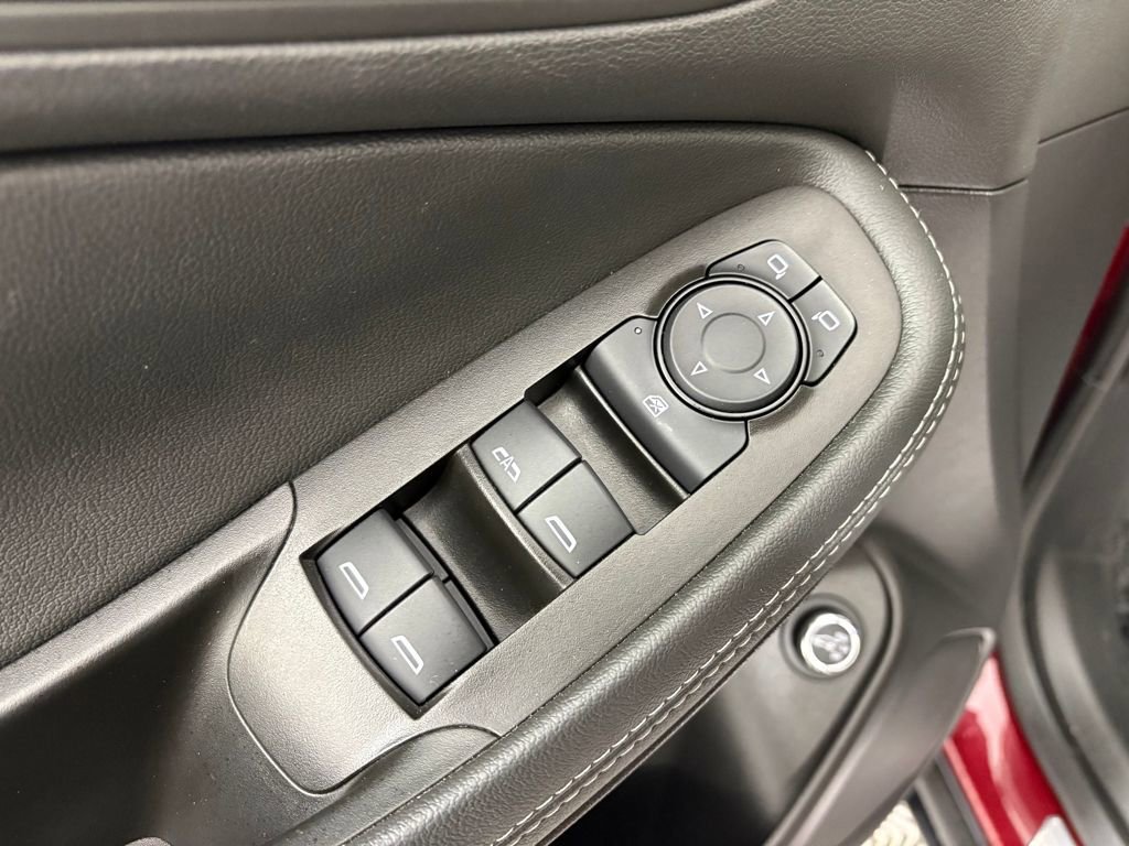 Used 2023 Buick Encore GX Essence w/ Experience Buick Package image 14