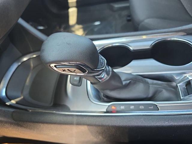 Used 2024 Chevrolet Malibu LT FWD image 19