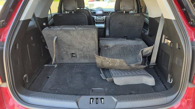 Certified 2024 Ford Explorer XLT w/ Equipment Group 202A AWD/4WD image 13