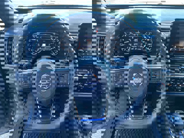 Used 2025 Nissan Pathfinder Rock Creek image 14