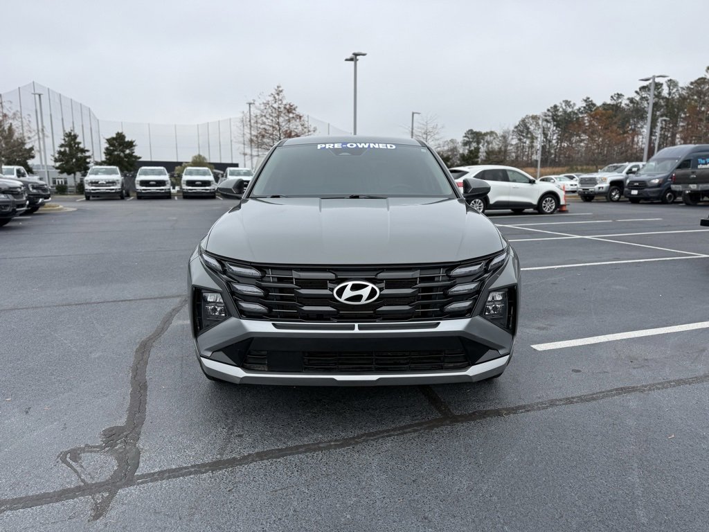 Used 2025 Hyundai Tucson SE image 2