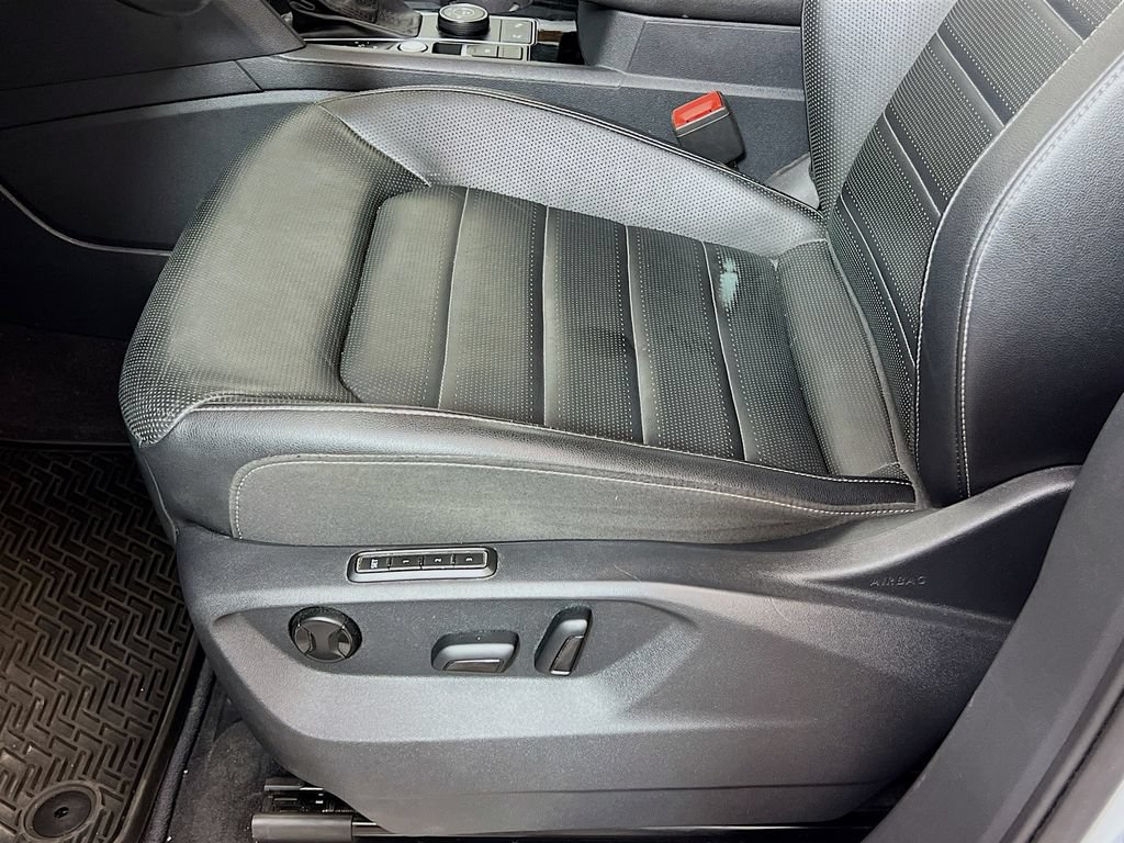 Used 2019 Volkswagen Atlas SEL Premium AWD/4WD image 26