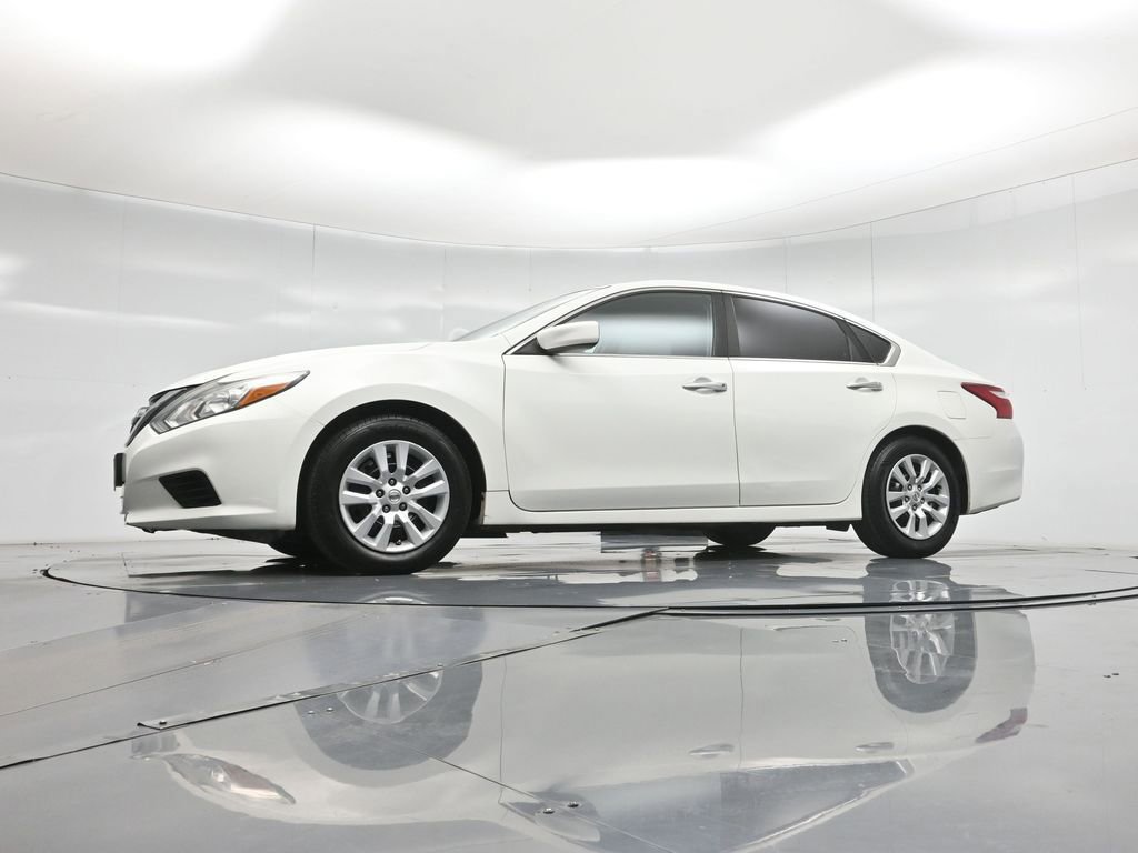 Used 2017 Nissan Altima 2.5 S w/ Power Driver Seat Package image 26