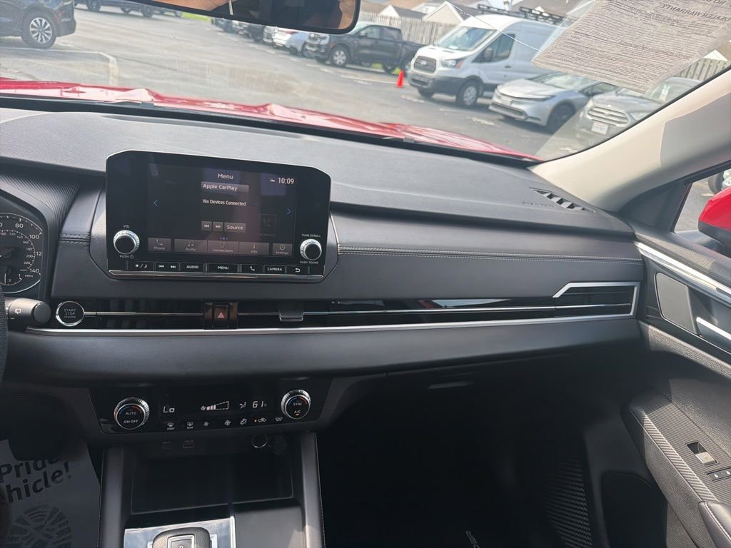 Used 2024 Mitsubishi Outlander ES AWD/4WD image 24