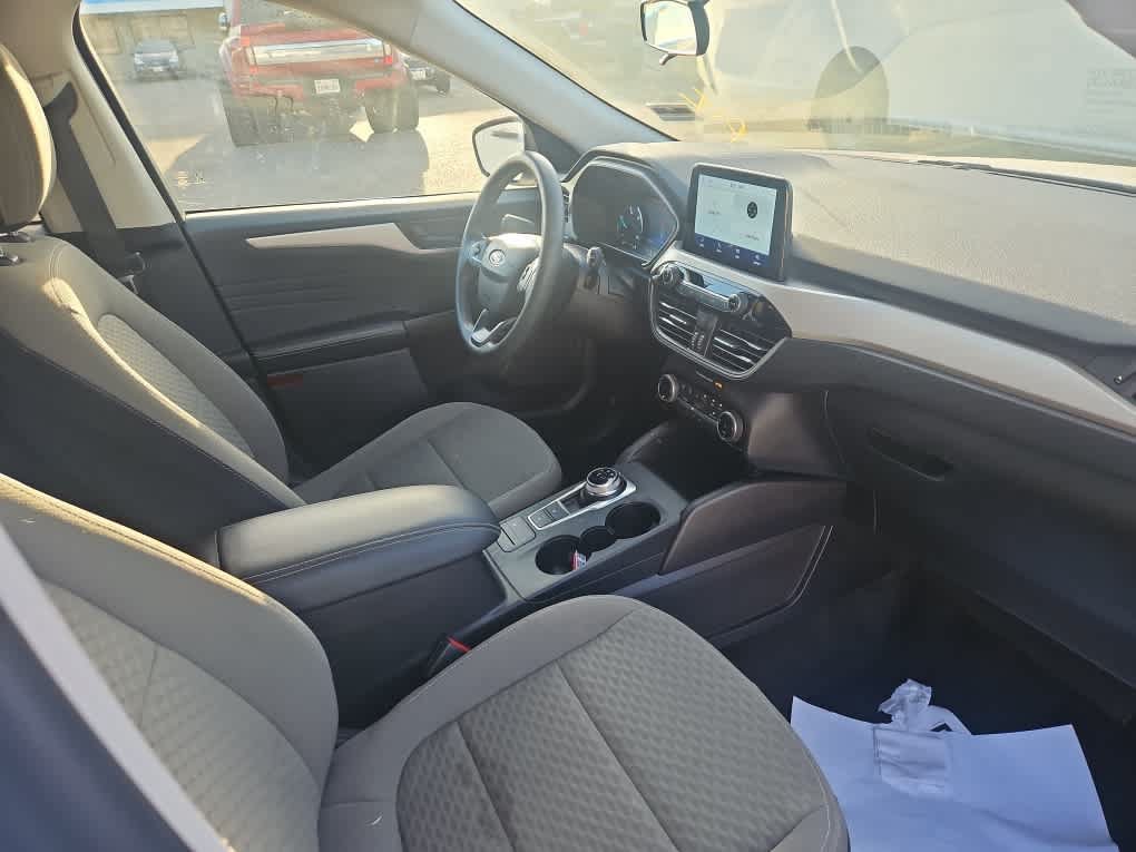 Certified 2022 Ford Escape SE AWD/4WD image 13