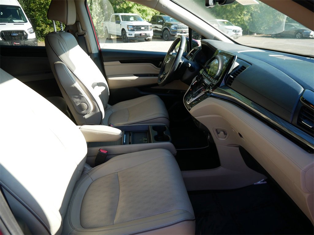Used 2023 Honda Odyssey Elite image 8