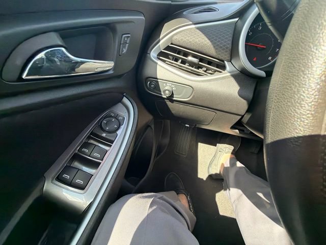 Used 2024 Chevrolet Malibu LT FWD image 31