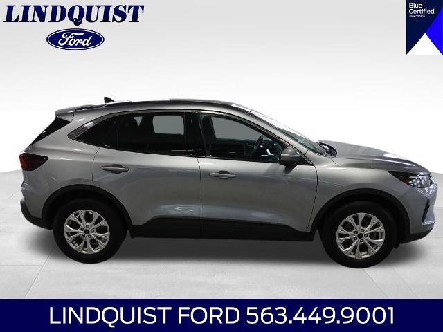 Certified 2023 Ford Escape Active w/ Tech Pack #2 AWD/4WD image 3