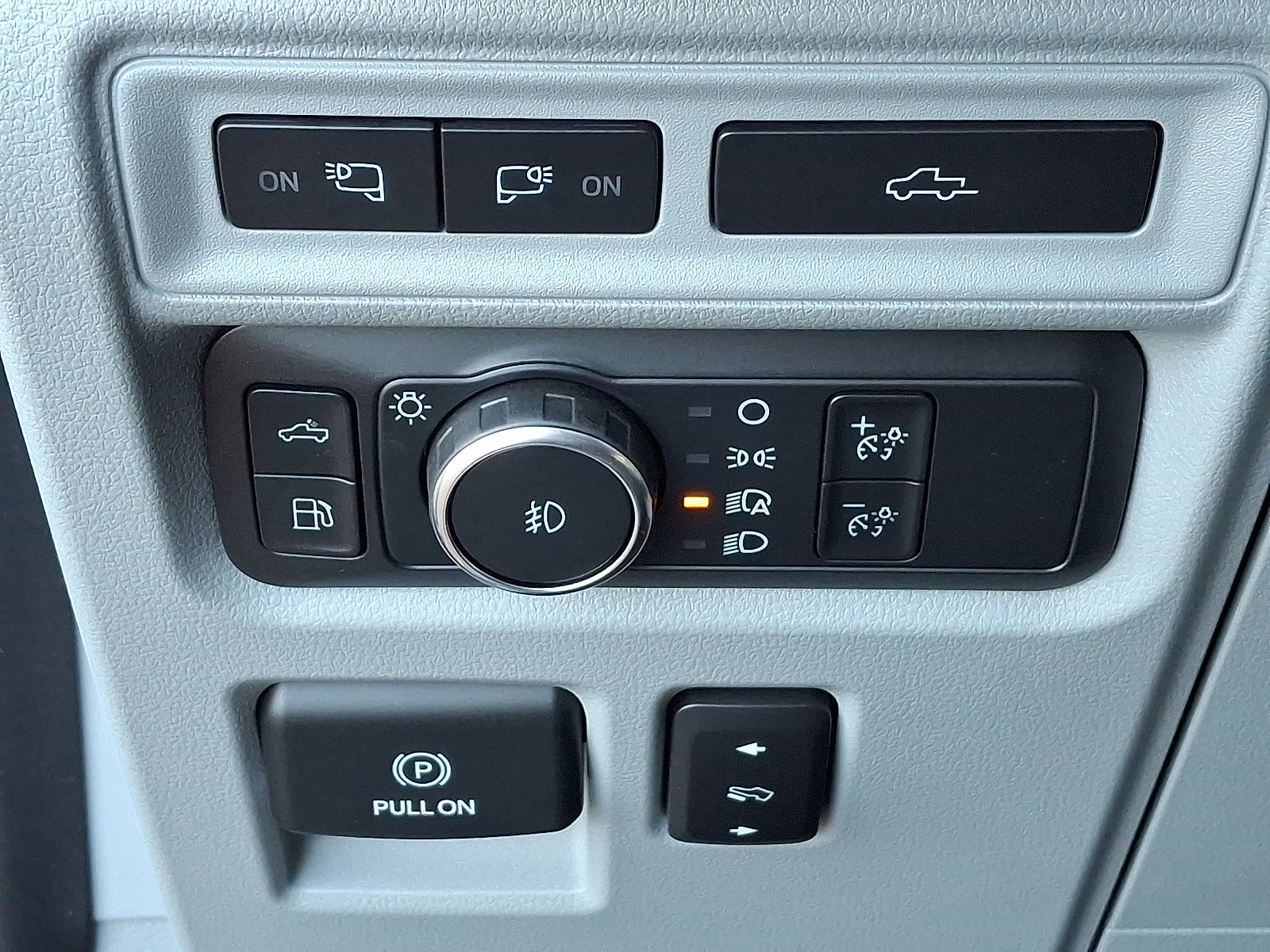 Certified 2022 Ford F150 Limited image 28