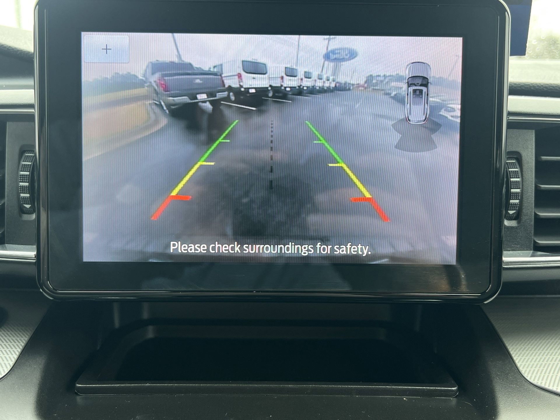 Certified 2020 Ford Explorer XLT w/ Equipment Group 202A image 6