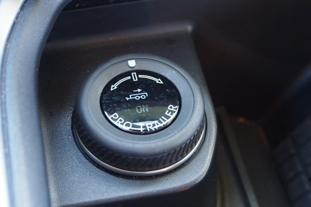 Certified 2025 Ford Expedition Max Active RWD image 27