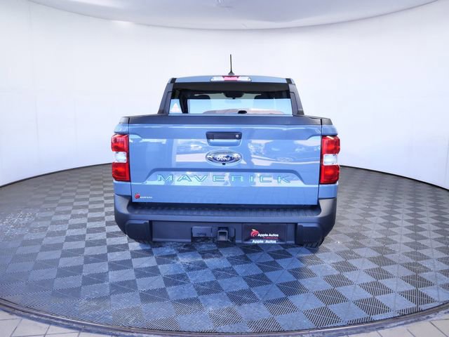 Certified 2024 Ford Maverick XLT image 3