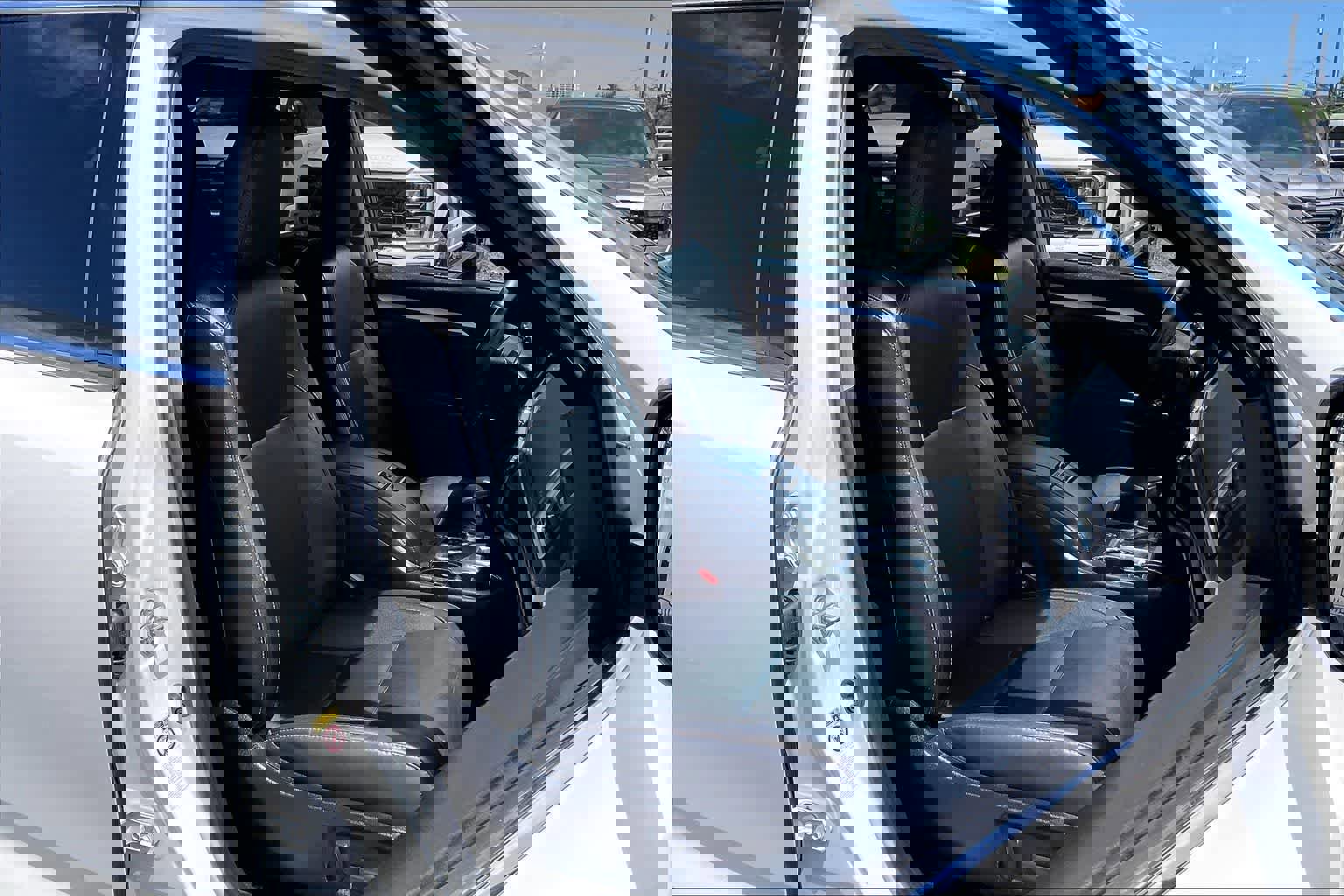 Used 2019 Toyota Highlander XLE FWD image 15