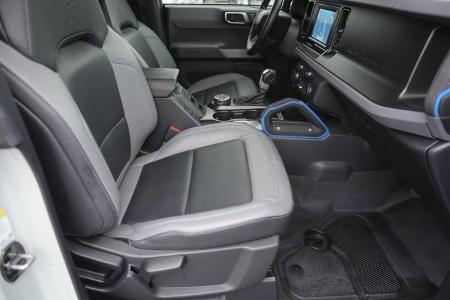 Certified 2022 Ford Bronco Black Diamond w/ Sasquatch Package image 18