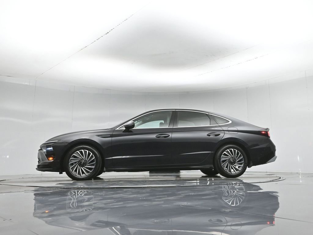 Used 2024 Hyundai Sonata SEL FWD image 24