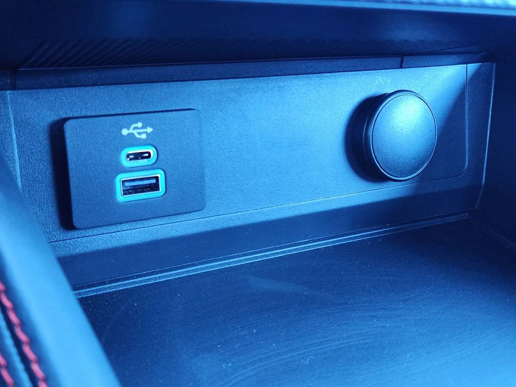 Certified 2025 Ford Mustang GT Premium image 31