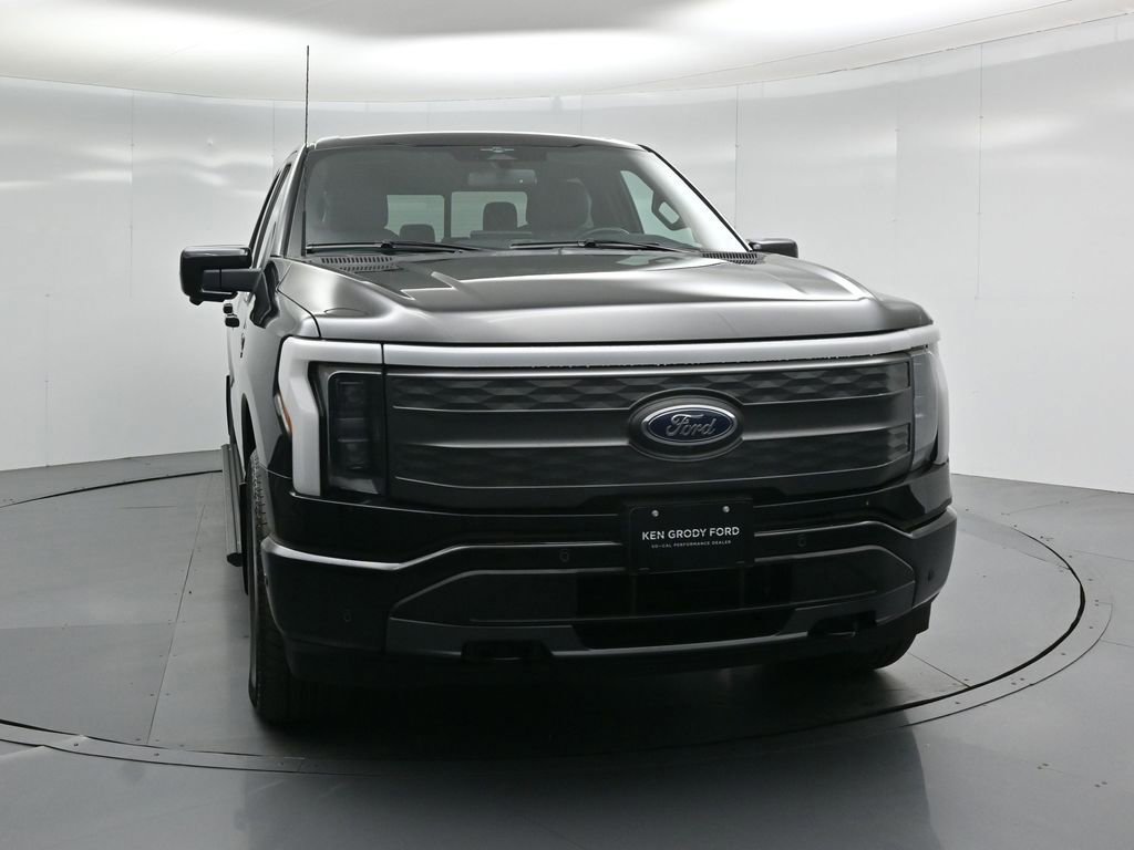 Certified 2023 Ford F150 Lightning Lariat w/ Equipment Group 511A High image 6