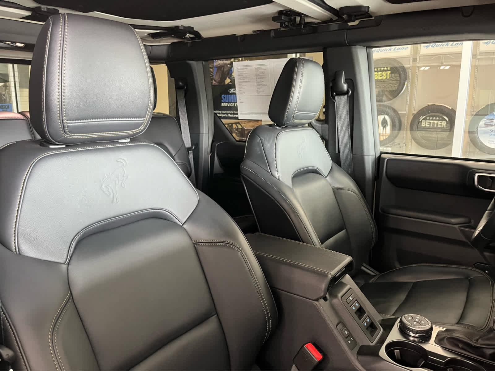 Certified 2025 Ford Bronco Badlands AWD/4WD image 38